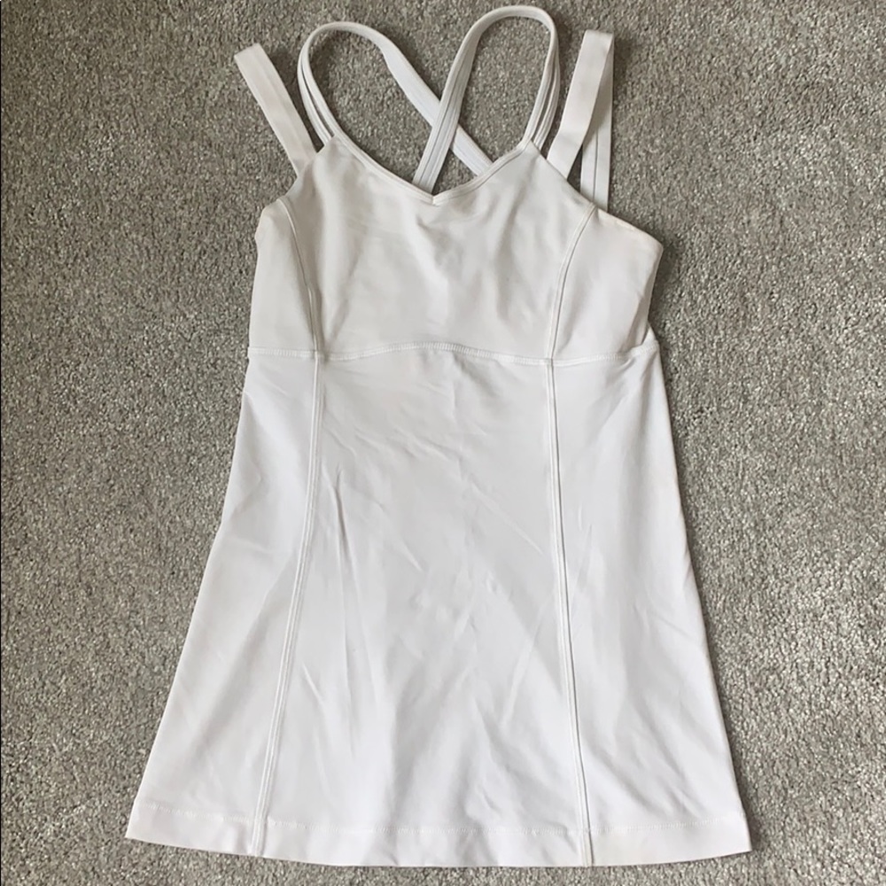 Lululemon workout tank